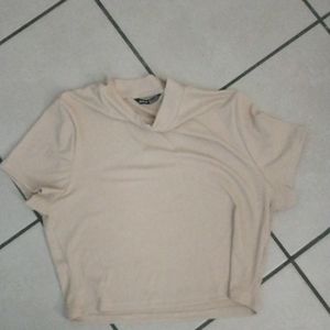 Mock neck crop top